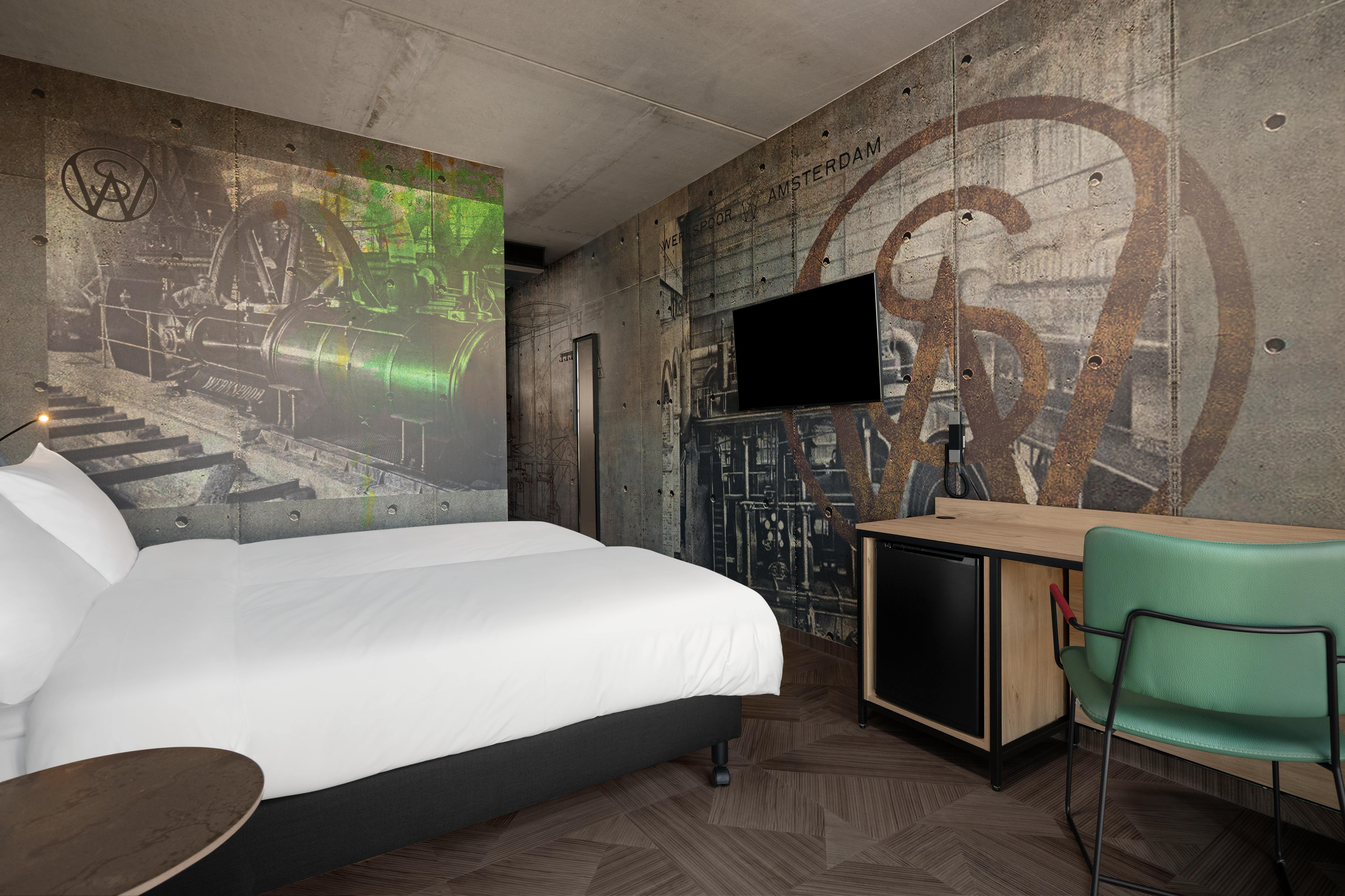 Inntel Hotels Amsterdam Landmark エクステリア 写真 The interior of a room at the hotel
